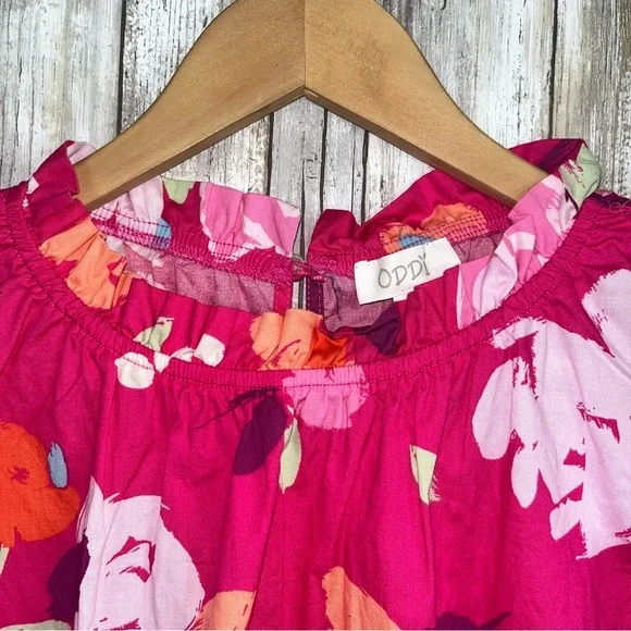 Oddy Pink Flutter Sleeve Floral Blouse - Picture 5 of 6